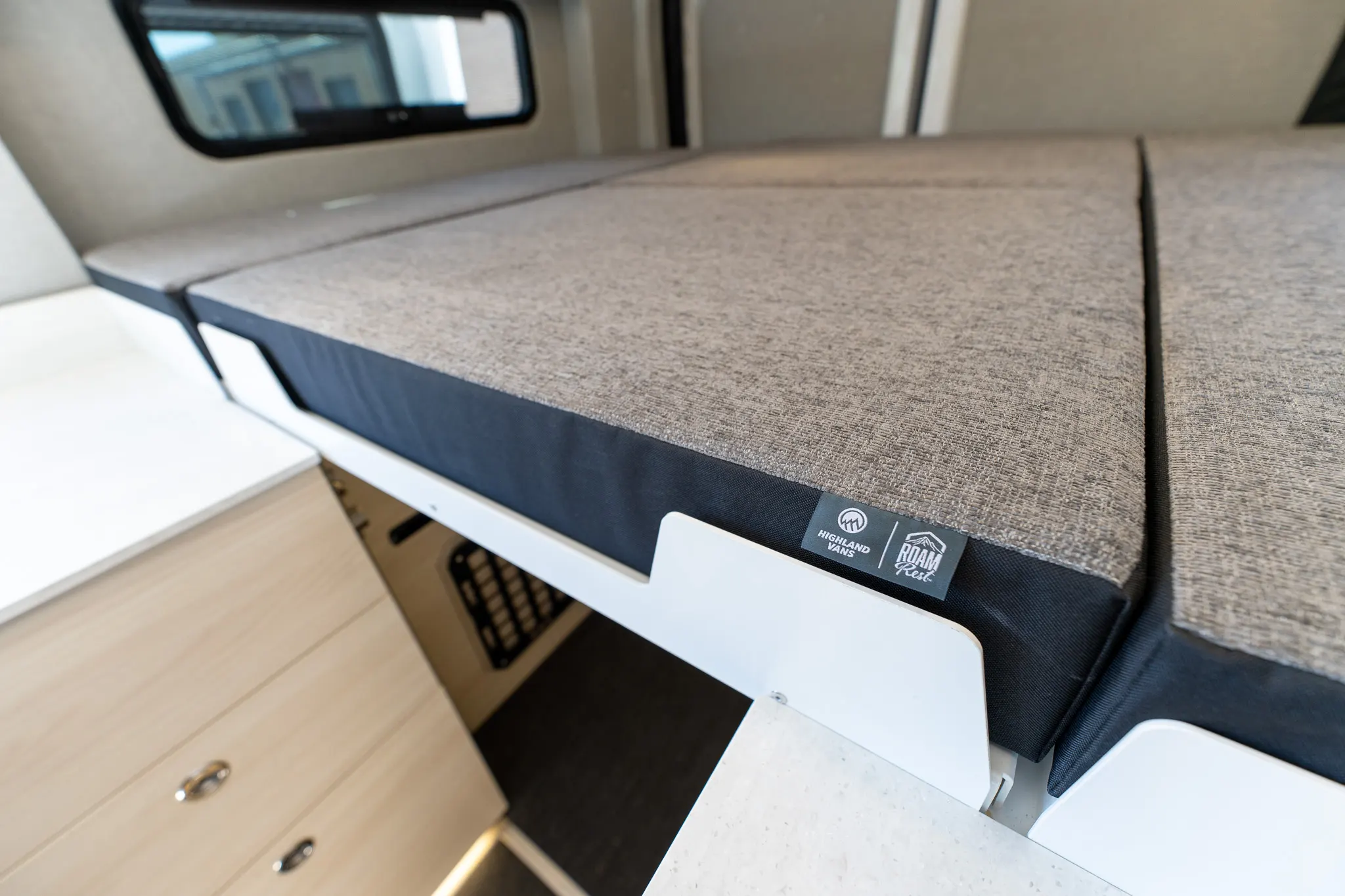 The mattress, close up