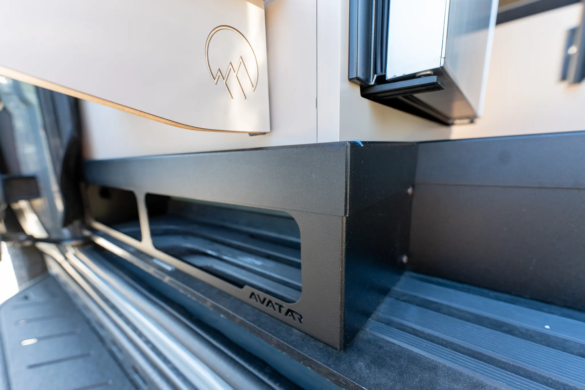 The Avatar floor extension at the sliding door step
